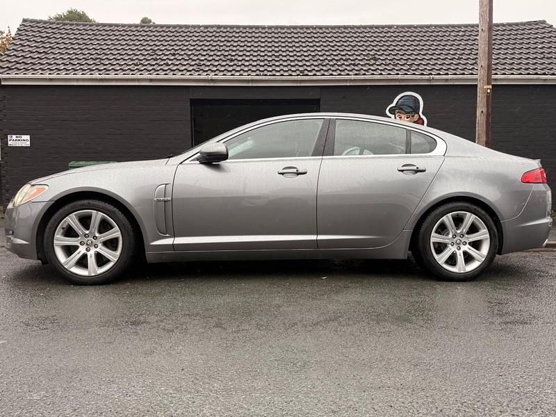 Used Jaguar XF Premium Luxury 268 HP (197 kW) 2009 Grey Sedan