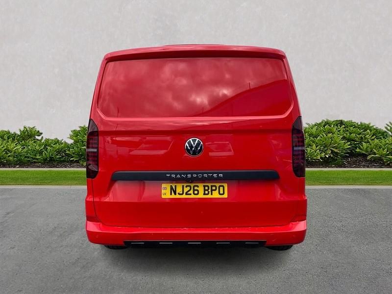 Used VW Transporter Pro 170 HP (125 kW) 2026 Red Van