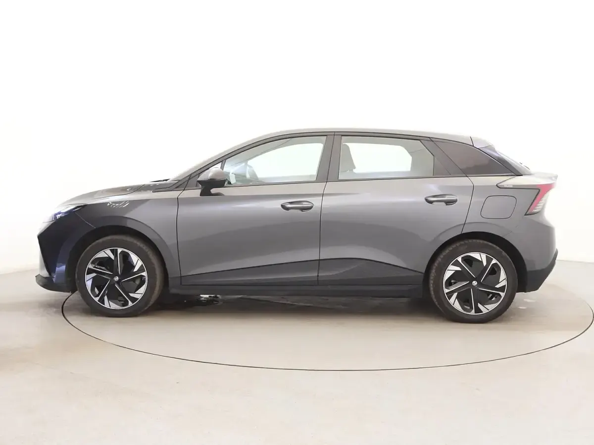 Used MG MG4 EV SE 319 kW (435 HP) 2024 Grey Hatchback