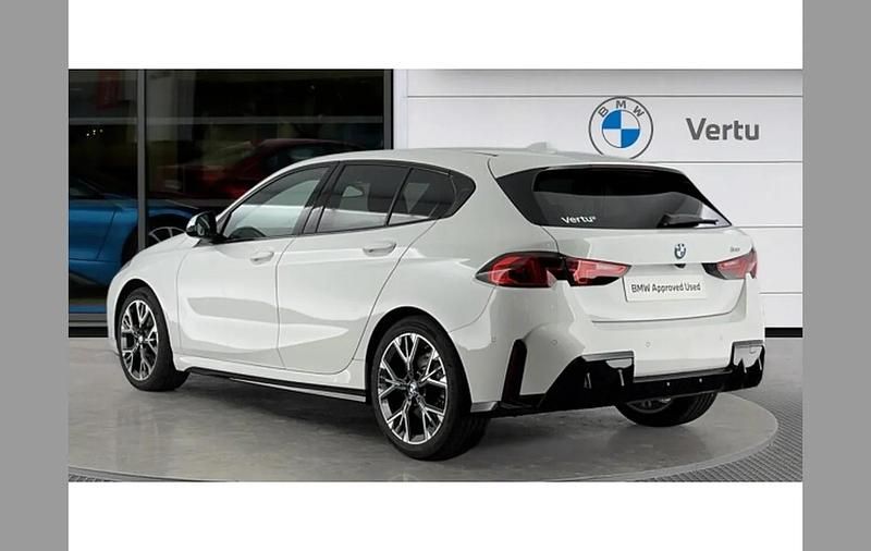Used BMW 120 M Sport 154 HP (113 kW) 2025 White Hatchback