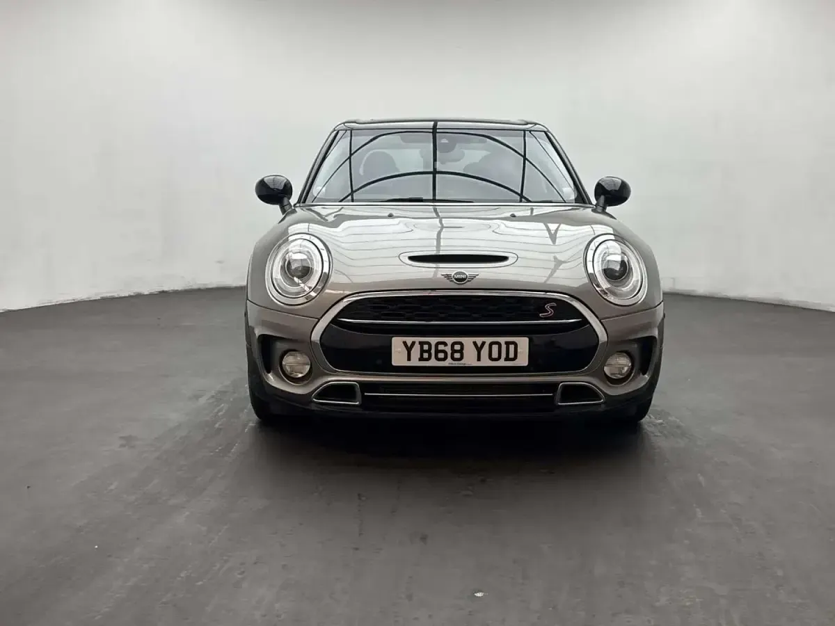 Used Mini Cooper S Clubman Exclusive 2018 Silver Estate