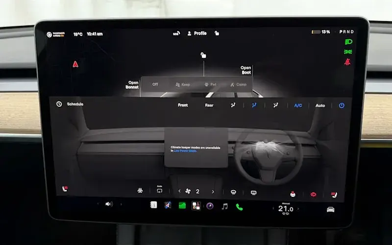 Used Tesla Model Y Long Range AWD 378 kW (514 HP) 2022 White SUV