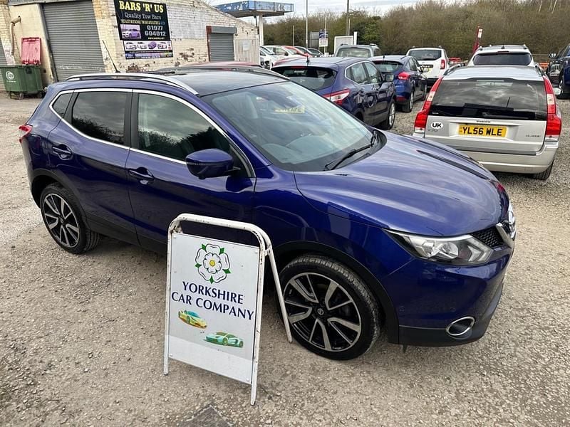 Used Nissan Qashqai Tekna 110 HP (80 kW) 2016 Blue SUV