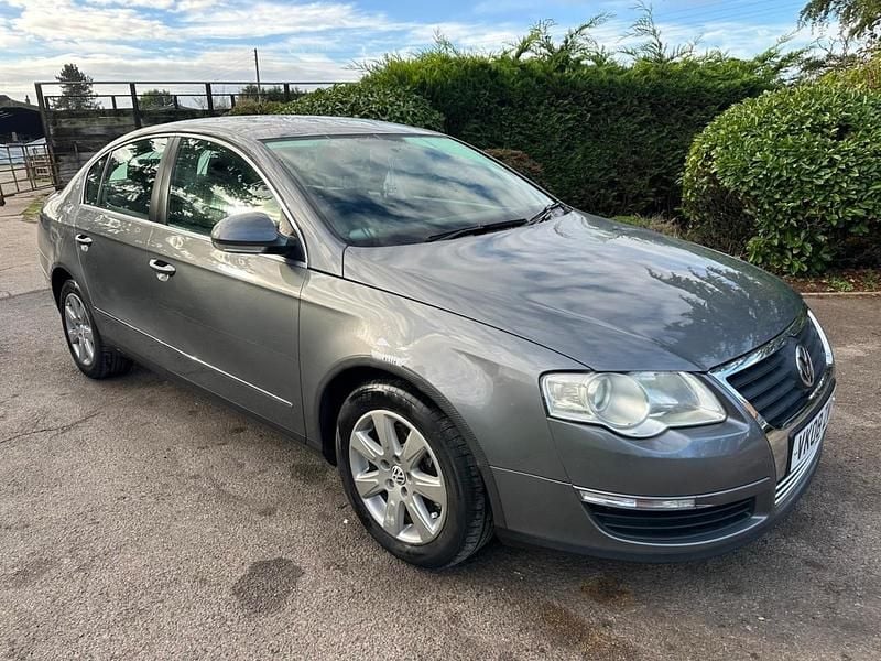Grey Used 2008 VW Passat SE Sedan | £1,495 (Fair price) - Image 1/4