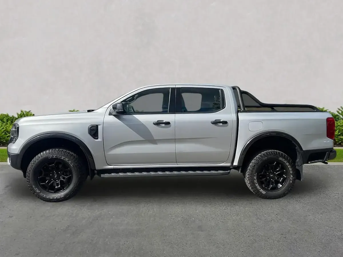 Used Ford Ranger Tremor 205 HP (150 kW) 2024 Silver Pickup
