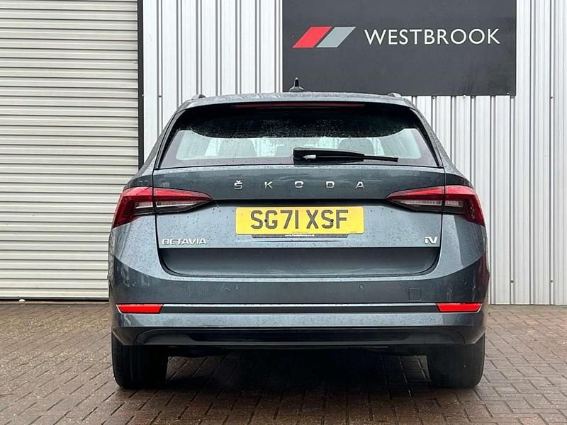 Used Skoda Octavia SE Technology 2022 Grey Estate