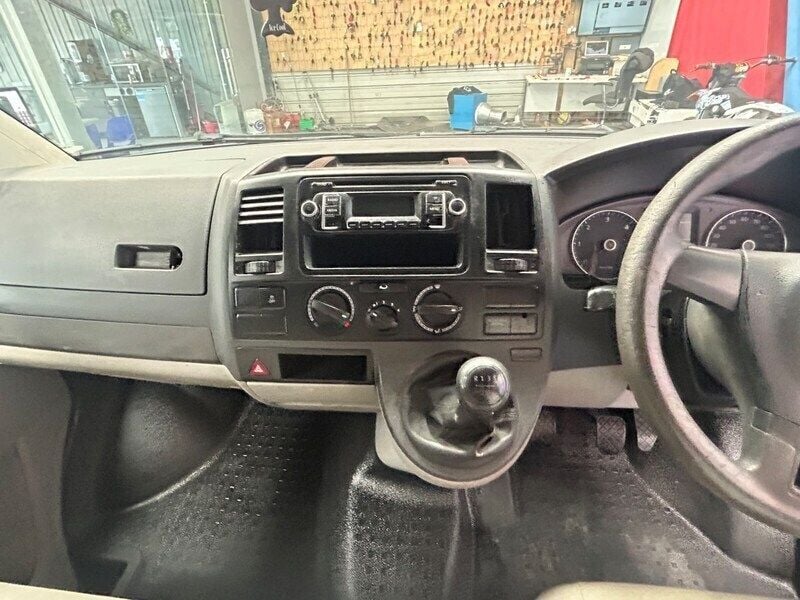 Image 4/4