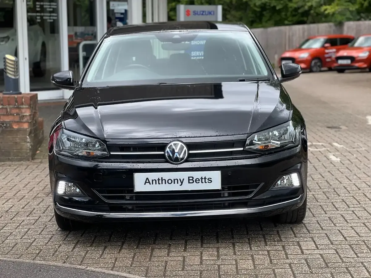 Used VW Polo SEL 95 HP (69 kW) 2021 Black Hatchback