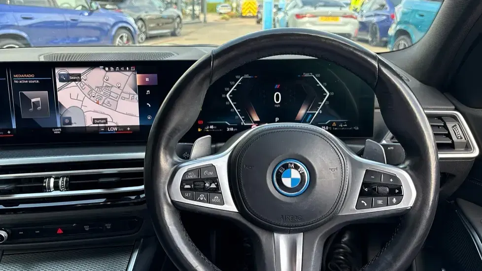 Used BMW 330 M Sport 288 HP (211 kW) 2023 White