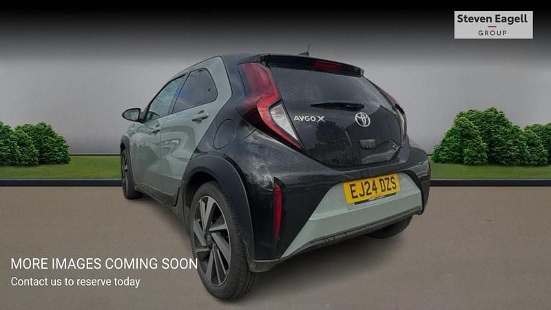 Used Toyota Aygo X 2024 Green SUV