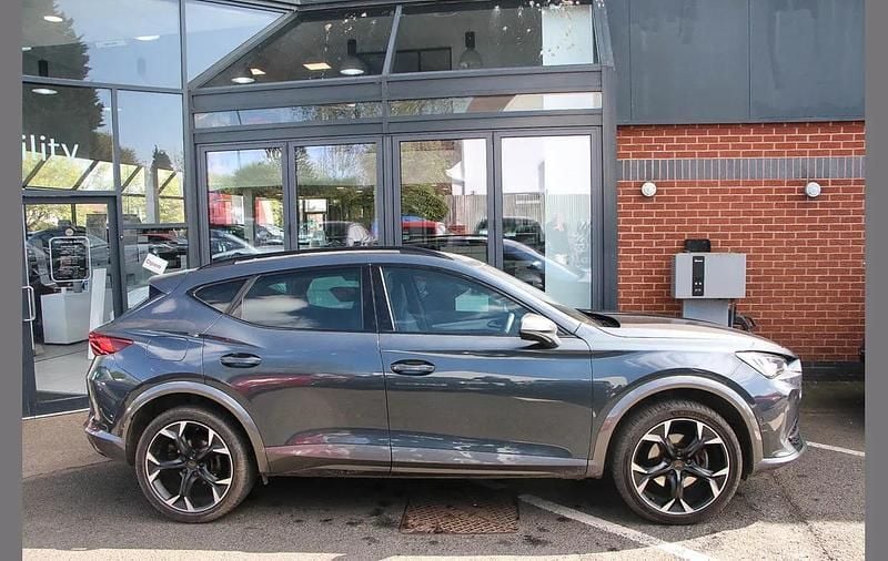 Used Cupra Formentor 150 HP (110 kW) 2023 Grey SUV