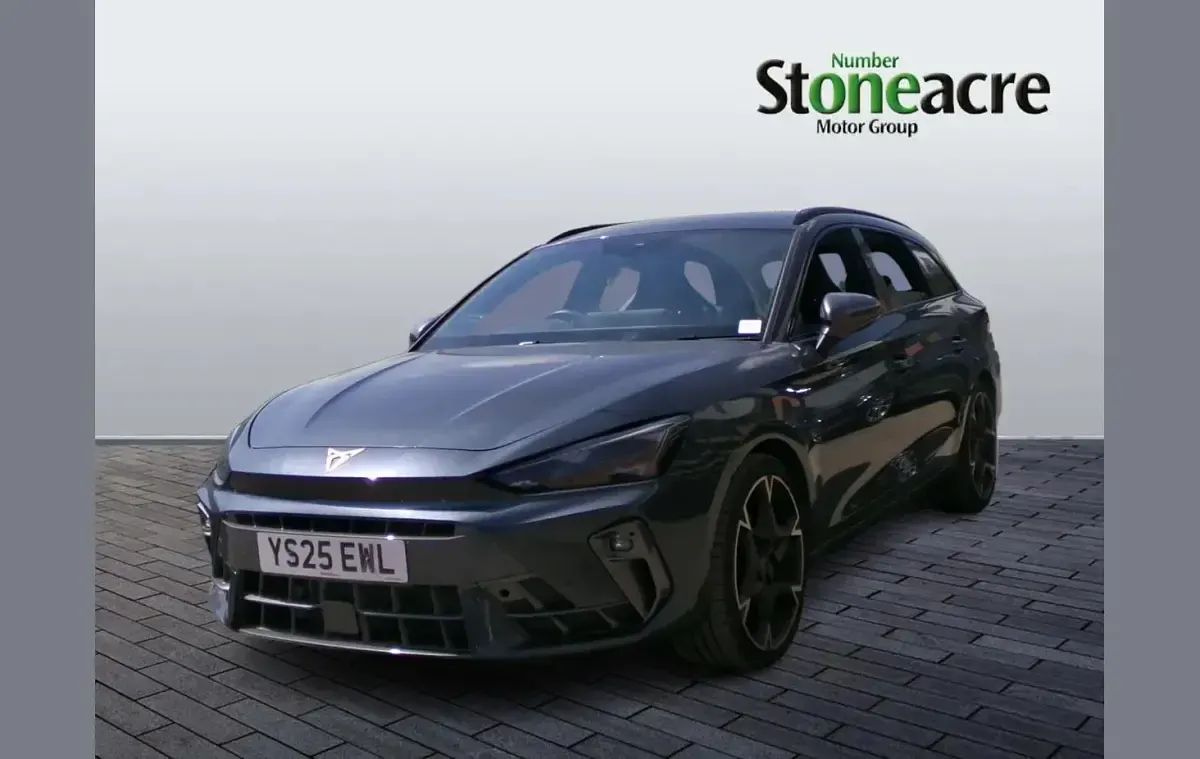 Used Cupra Leon 150 HP (110 kW) 2025 Grey Estate