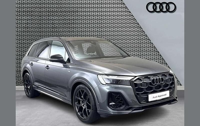 Used Audi Q7 Black Edition 334 HP (245 kW) 2025 Grey SUV