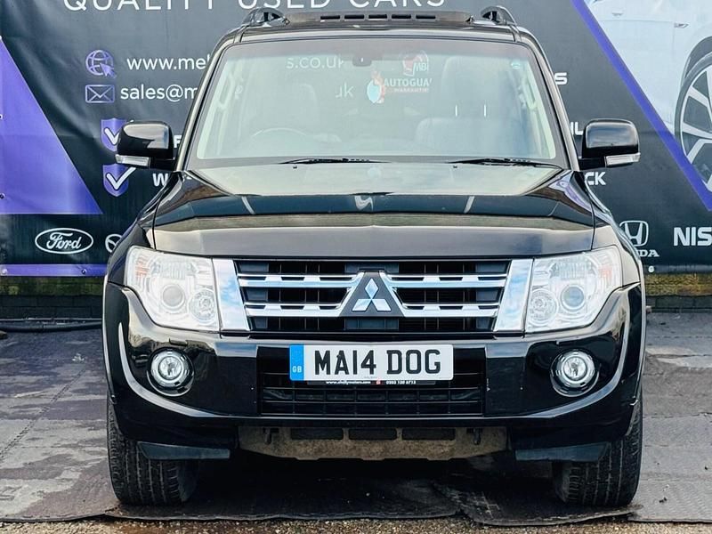 Used Mitsubishi Shogun 2014 Black SUV