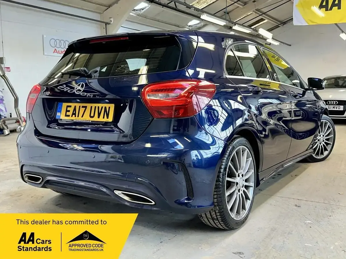 Used Mercedes A180 AMG line 122 HP (89 kW) 2017 Blue Hatchback