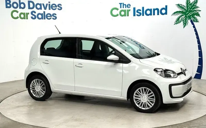 Used VW up! 65 HP (47 kW) 2021 White Hatchback