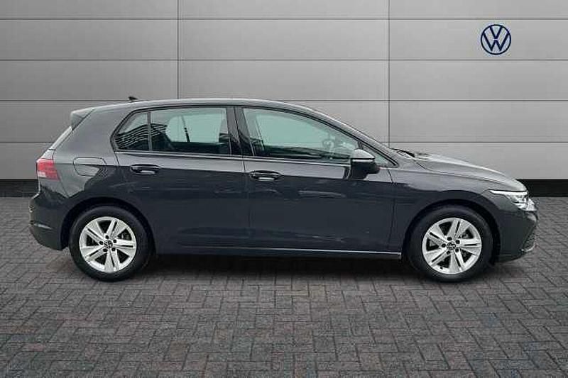Used VW Golf VIII 150 HP (110 kW) 2024