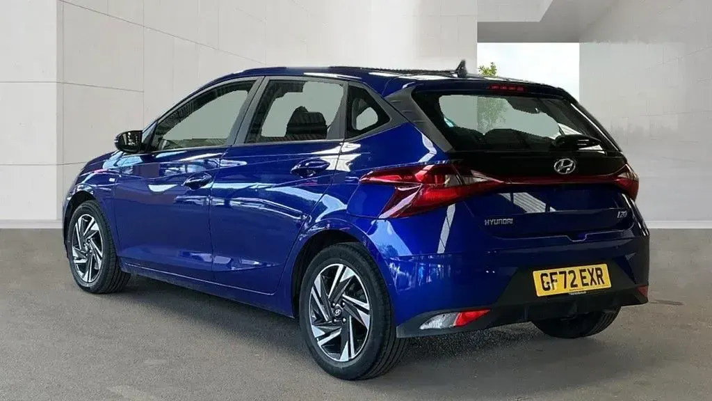Used Hyundai i20 SE 100 HP (73 kW) 2022 Blue Hatchback