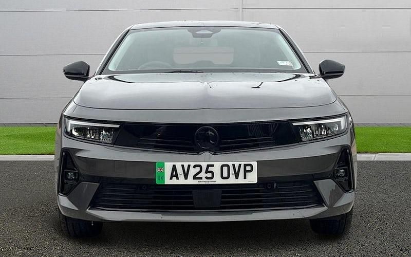 Used Vauxhall Astra 114 kW (156 HP) 2025 Grey Hatchback