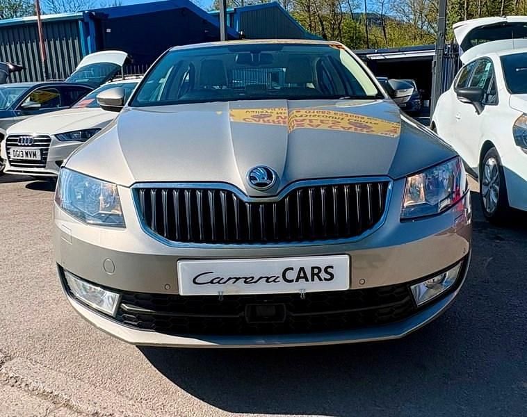 Used Skoda Octavia Elegance 150 HP (110 kW) 2015 Beige Estate