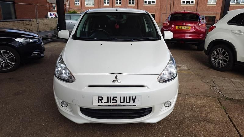 Usado Mitsubishi Mirage 2015 Branco Citadino