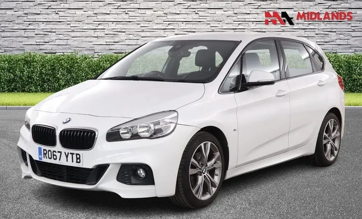 Used BMW 220 M Sport 2017 White Hatchback