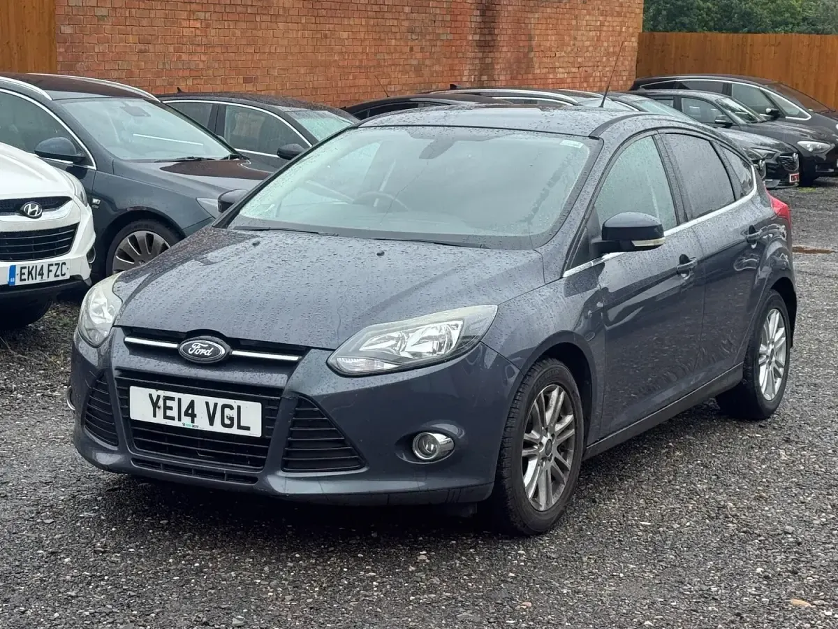 Used Ford Focus Titanium 2014 Grey Hatchback