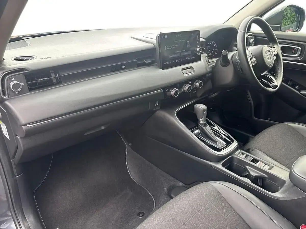 Used Honda HR-V Advance 131 HP (96 kW) 2022 Meteoroid grey SUV