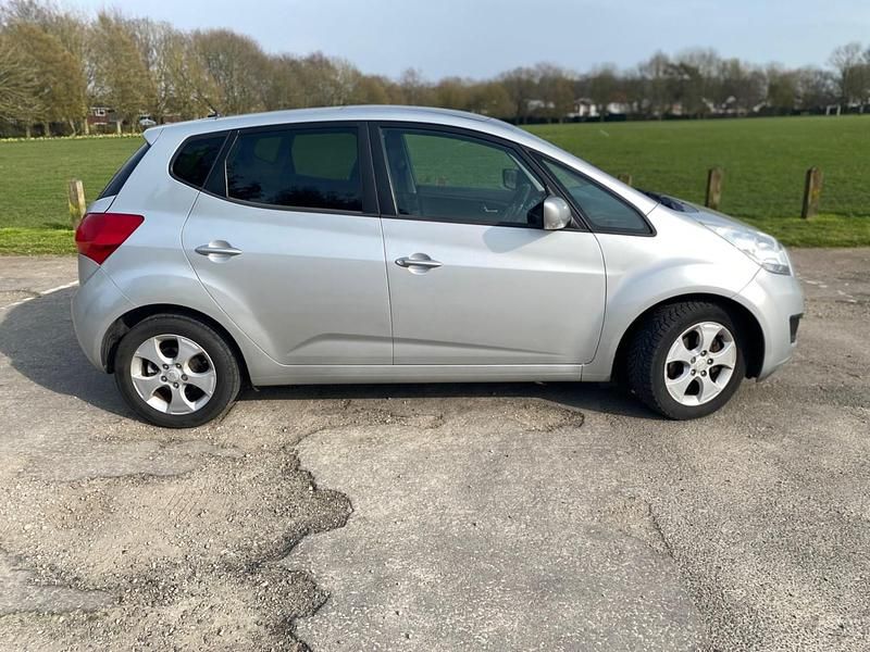 Used Kia Venga 2011 Silver Hatchback