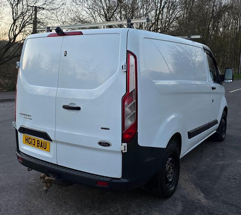 Used Ford Transit Custom 100 HP (73 kW) 2013 White Van