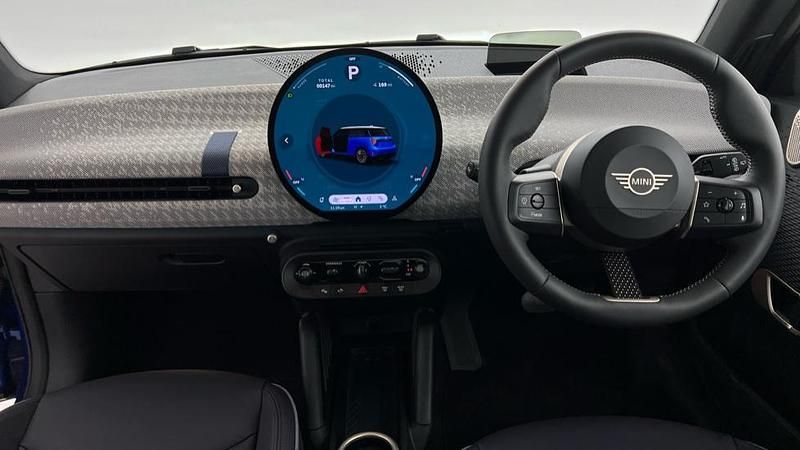 Used Mini Cooper SE Hatch 158 kW (215 HP) 2024 Blue Hatchback