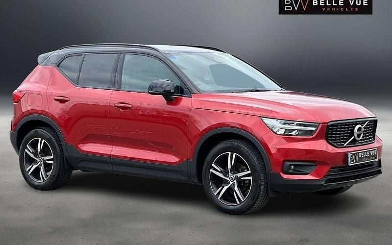 Used Volvo XC40 R-Design 163 HP (119 kW) 2021 SUV
