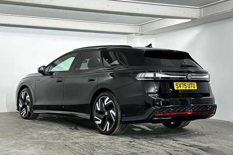 Used VW ID.7 GTX 250 kW (340 HP) 2025 Black Hatchback