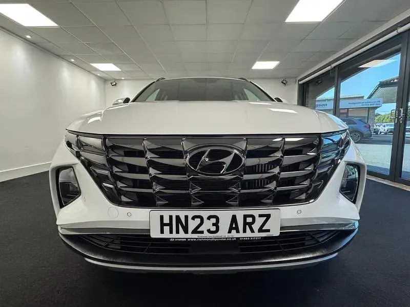Used Hyundai Tucson Premium 180 HP (132 kW) 2023 White SUV