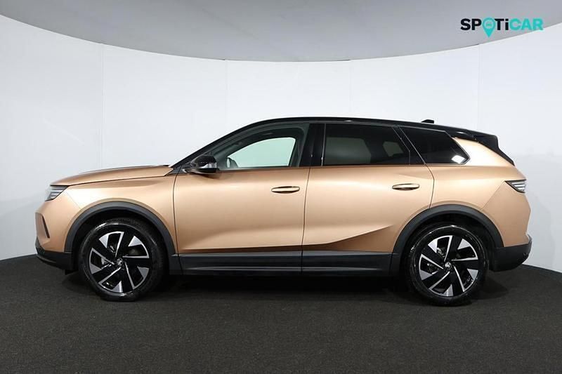 Used Vauxhall Grandland X Ultimate 134 HP (98 kW) 2025 Brown SUV