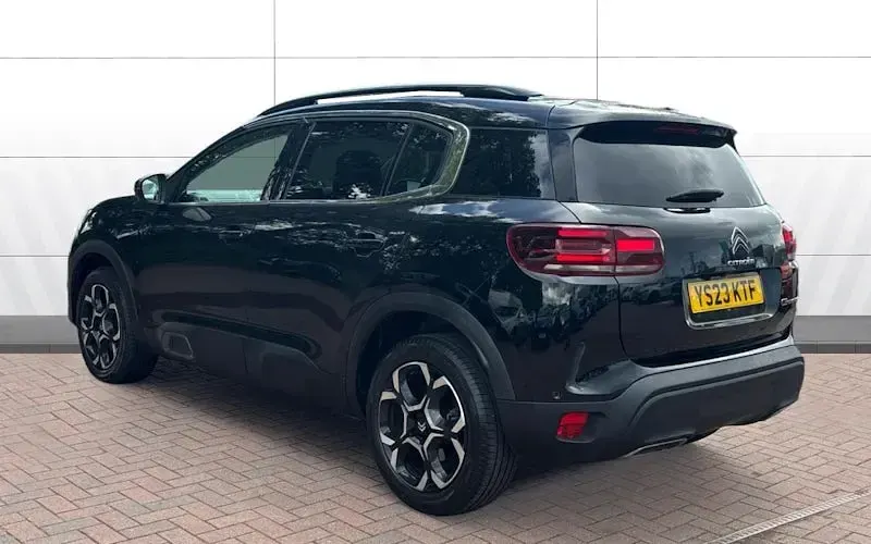 Used Citroën C5 PureTech 131 HP (96 kW) 2023 Hatchback