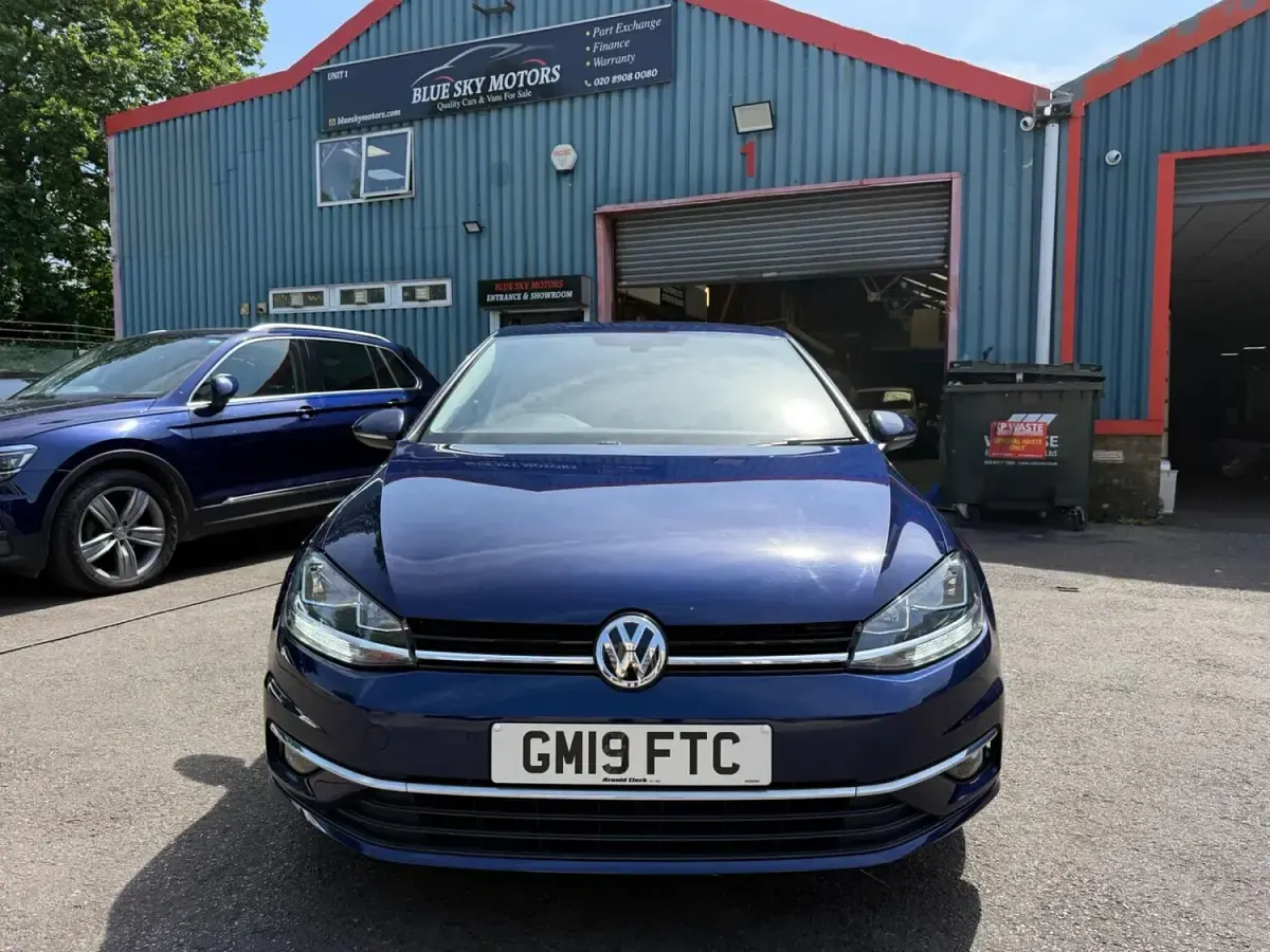 Used VW Golf VII Match 2019 Blue Hatchback