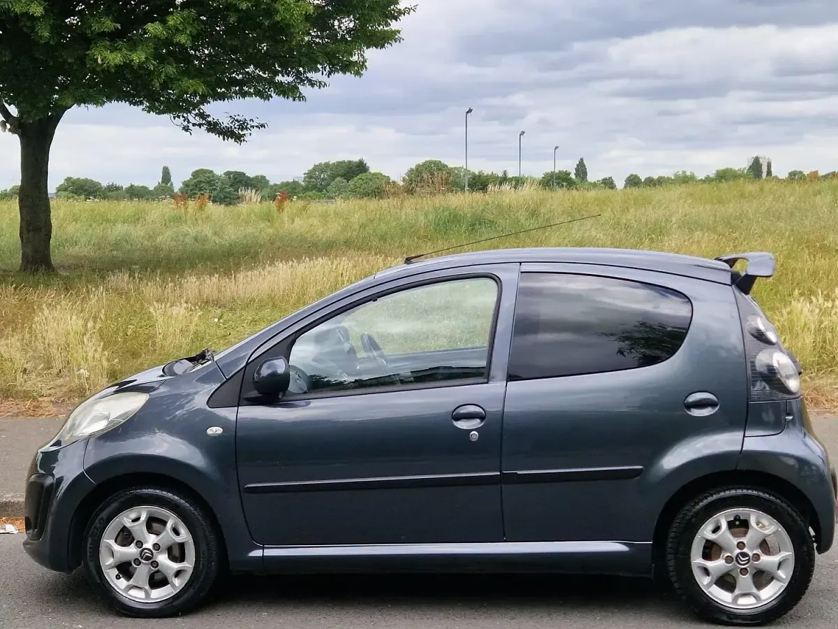 Used Citroën C1 Platinum 2014 Grey Hatchback