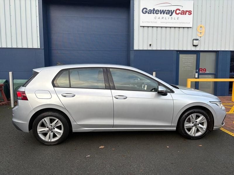 Used VW Golf VII Life 115 HP (84 kW) 2020 Silver Hatchback