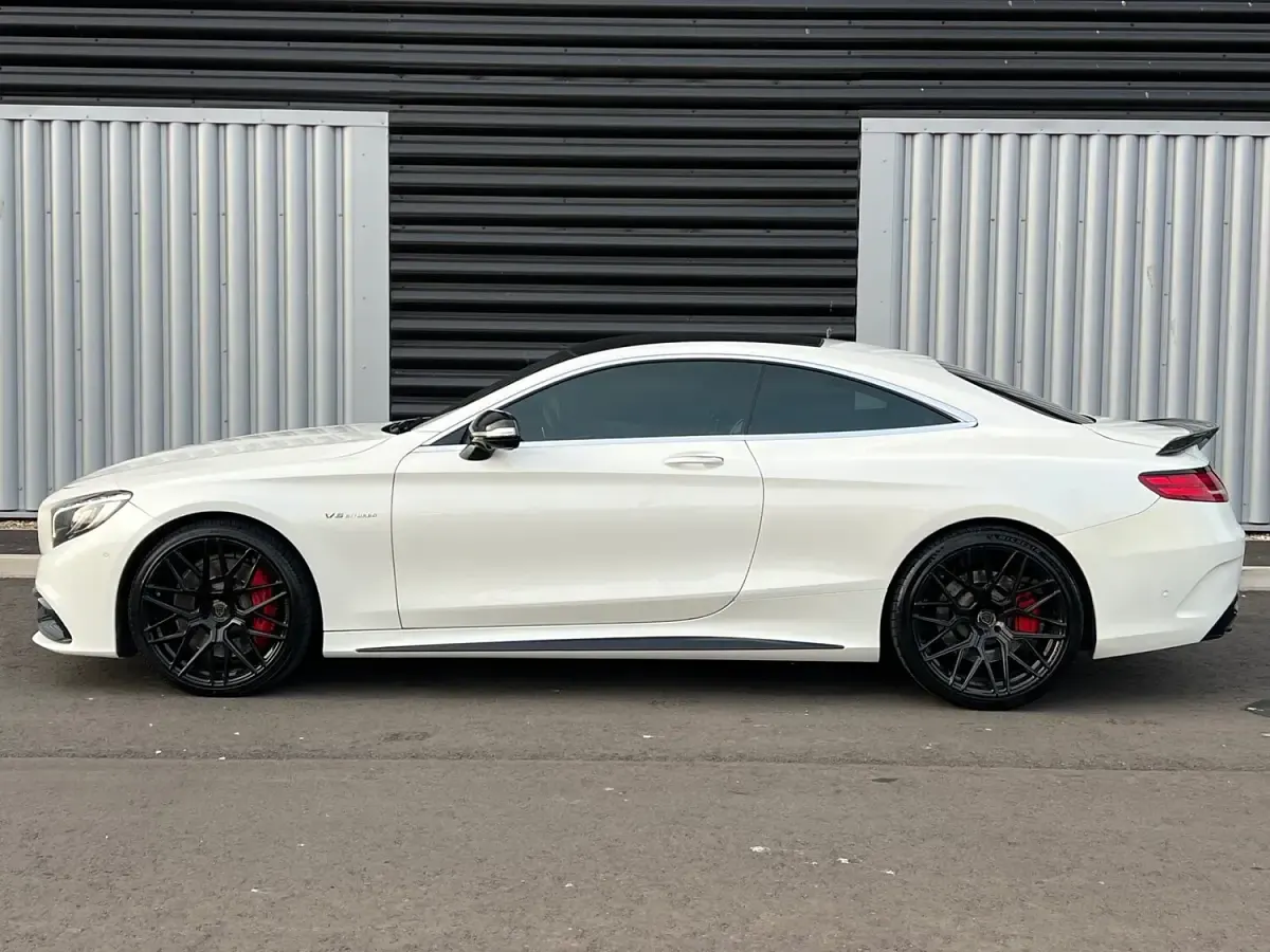Used Mercedes S63 AMG AMG 585 HP (430 kW) 2015 White Coupe