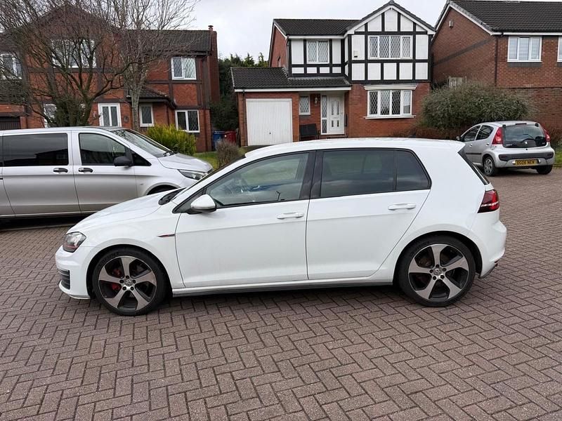Used VW Golf VII GTI 2015 White Hatchback