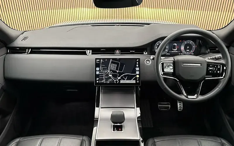 Used Land Rover Range Rover evoque SE Dynamic 204 HP (150 kW) 2024 Grey SUV