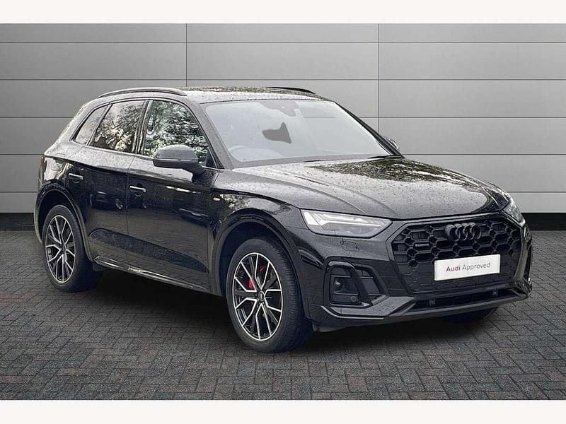 Black Used 2021 Audi Q5 Comfort SUV | £35,550 (Fair price) - Image 1/4