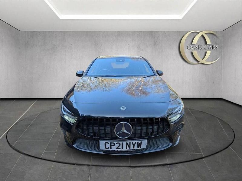 Used Mercedes A180 SE 136 HP (100 kW) 2021 Black Hatchback