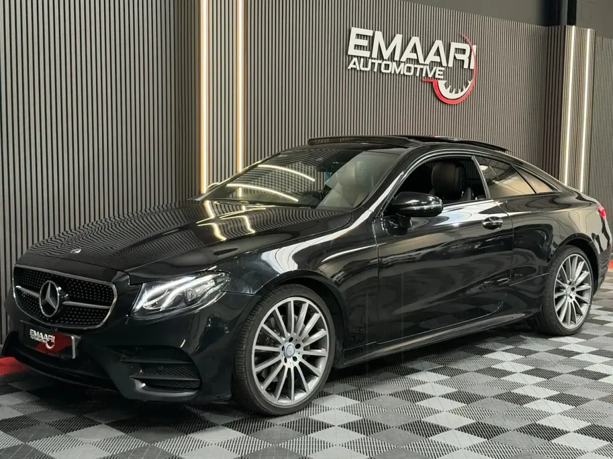 Begagnad Mercedes E220 AMG line 2018 Svart Sportkupé