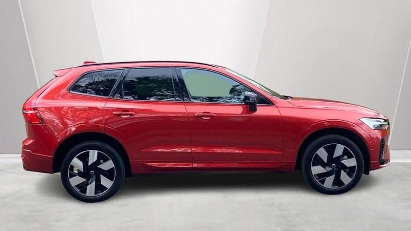 Used Volvo XC60 Ultra 449 HP (330 kW) 2025 Red SUV
