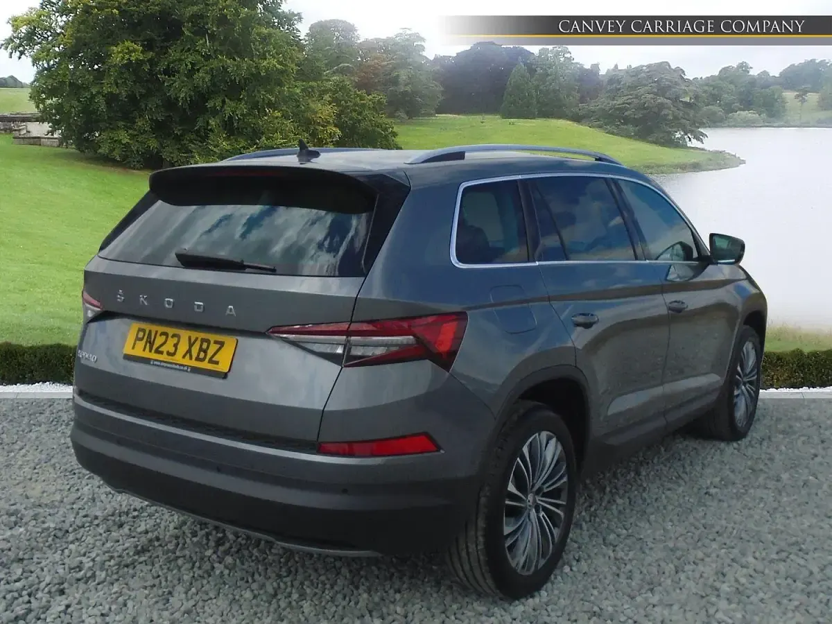 Used Skoda Kodiaq SE L Executive 150 HP (110 kW) 2023 Grey SUV