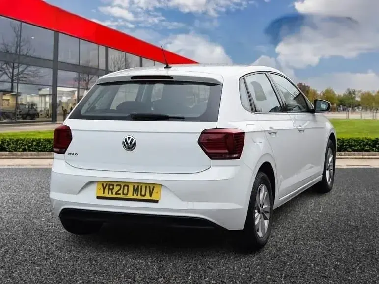 Used VW Polo SE 80 HP (58 kW) 2020 White Hatchback