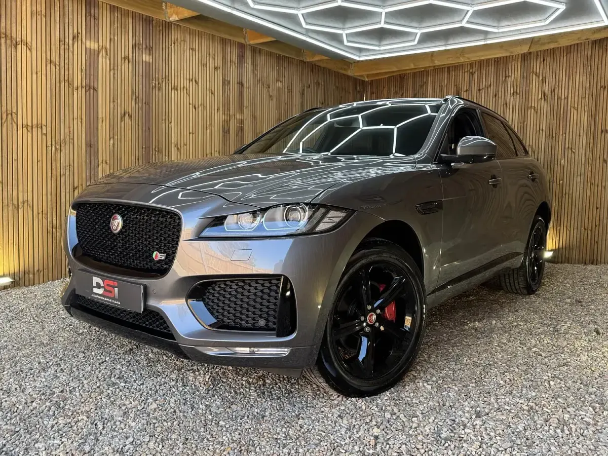 Used Jaguar F-Pace S 380 HP (279 kW) 2017 Grey SUV