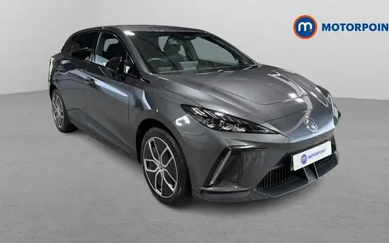 Begagnad MG MG4 EV Trophy 150 kW (204 HK) 2025 Halvkombi